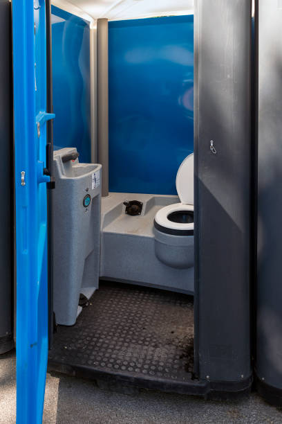 Portable Toilet Options We Offer in Lockwood, MT